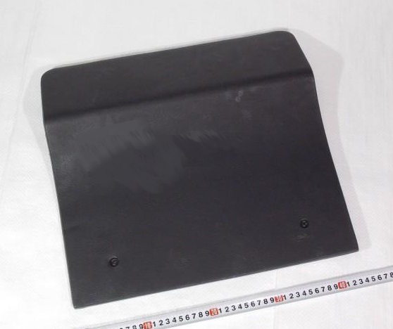 купить Крышка панели приборо нижняя правая н/о