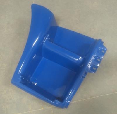 Щиток подножки 6520-8405110 правый (медео Синий) Щиток подножки 6520-8405110 правый (медео Синий)